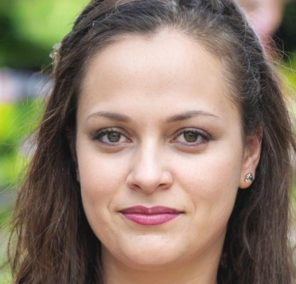 Marina Kowalski, KU Leuven graduate and client testimonial